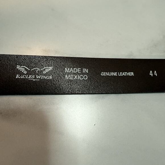 Eagles Wings NOTRE DAME FIGHTING IRISH Leather Belt Size 44 Brown Adjustable NEW - Picture 5 of 6